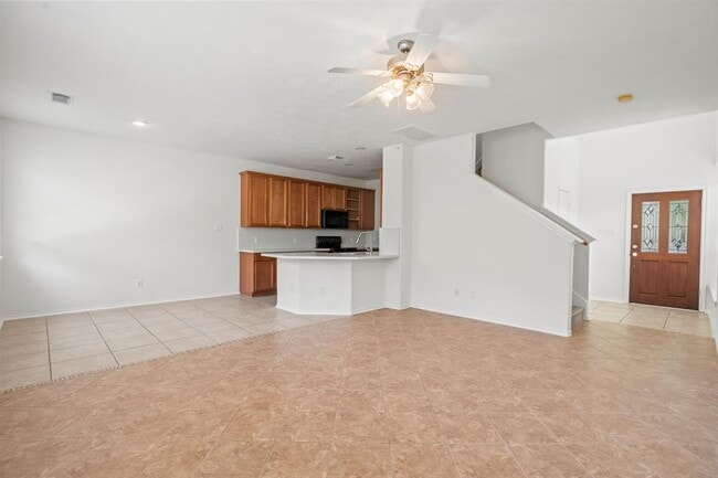Building Photo - 35 Wickerdale Pl