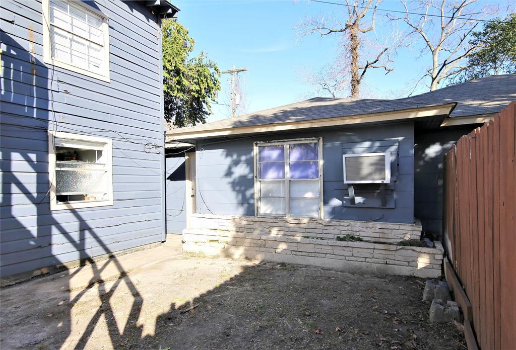 Primary Photo - 150 Hohldale St