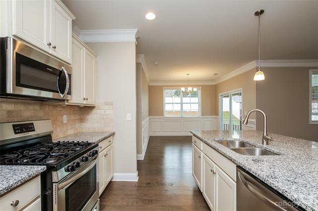 Building Photo - 3799 Norman View Dr