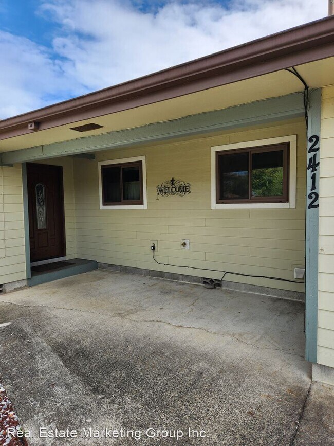 Building Photo - 3 br, 2 bath House - 2412 Eureka Ave