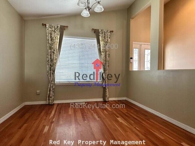 Building Photo - Brienne Way Single Family Home