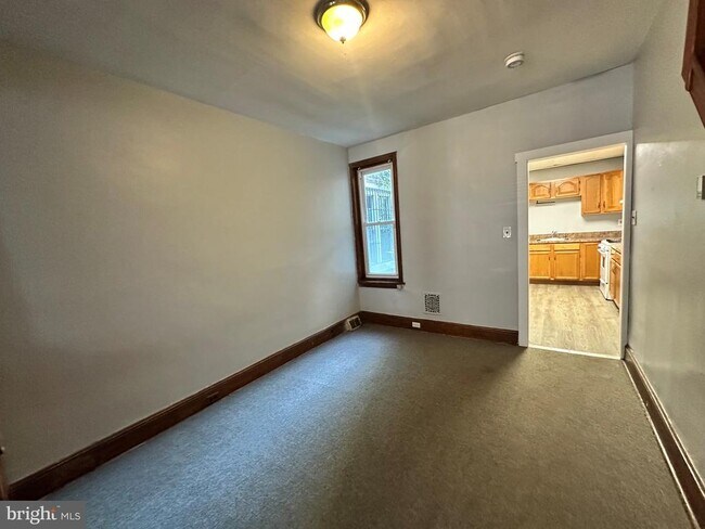 Foto del edificio - 1836 E Westmoreland St