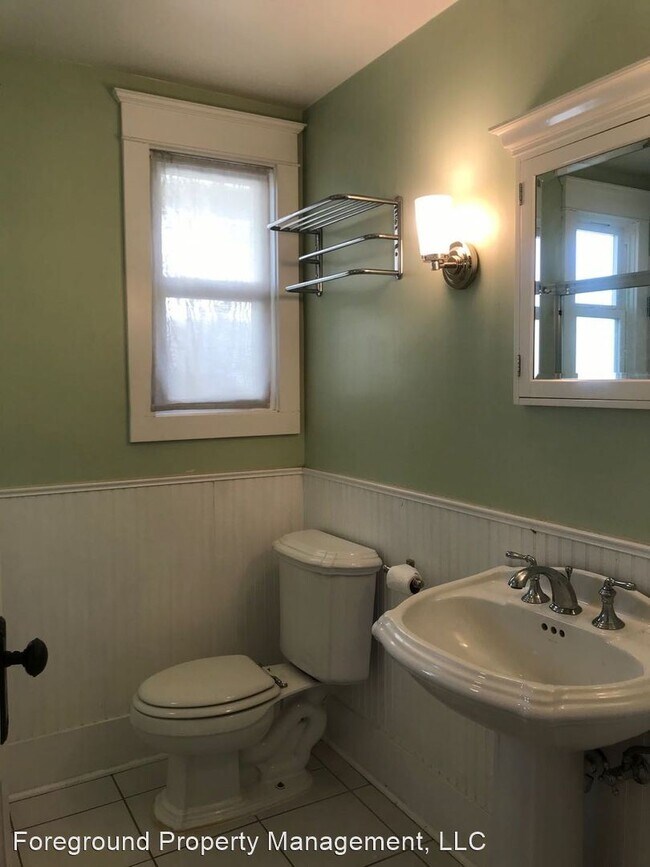 Building Photo - 3 br, 2 bath House - 114 W Smith Street