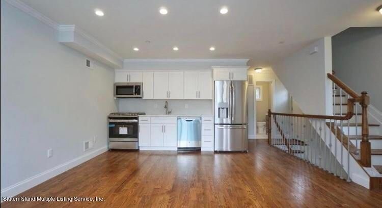 Foto del edificio - 139 Brighton Ave