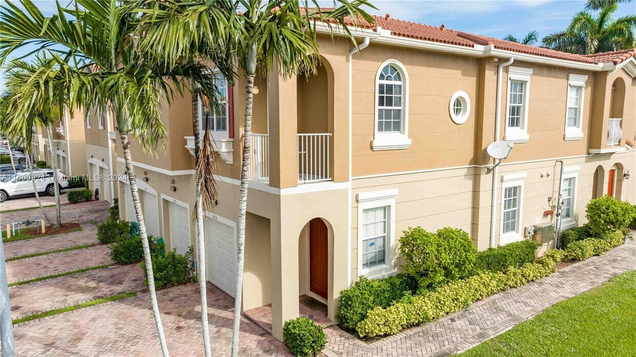 5769 Hampton Hills Blvd, Tamarac, FL 33321 Townhome Rentals in