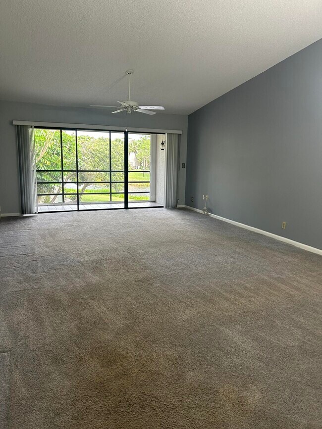 Foto del edificio - 3001 SE Aster Ln