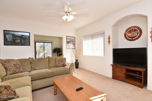 Foto del edificio - 7609 E Indian Bend Rd