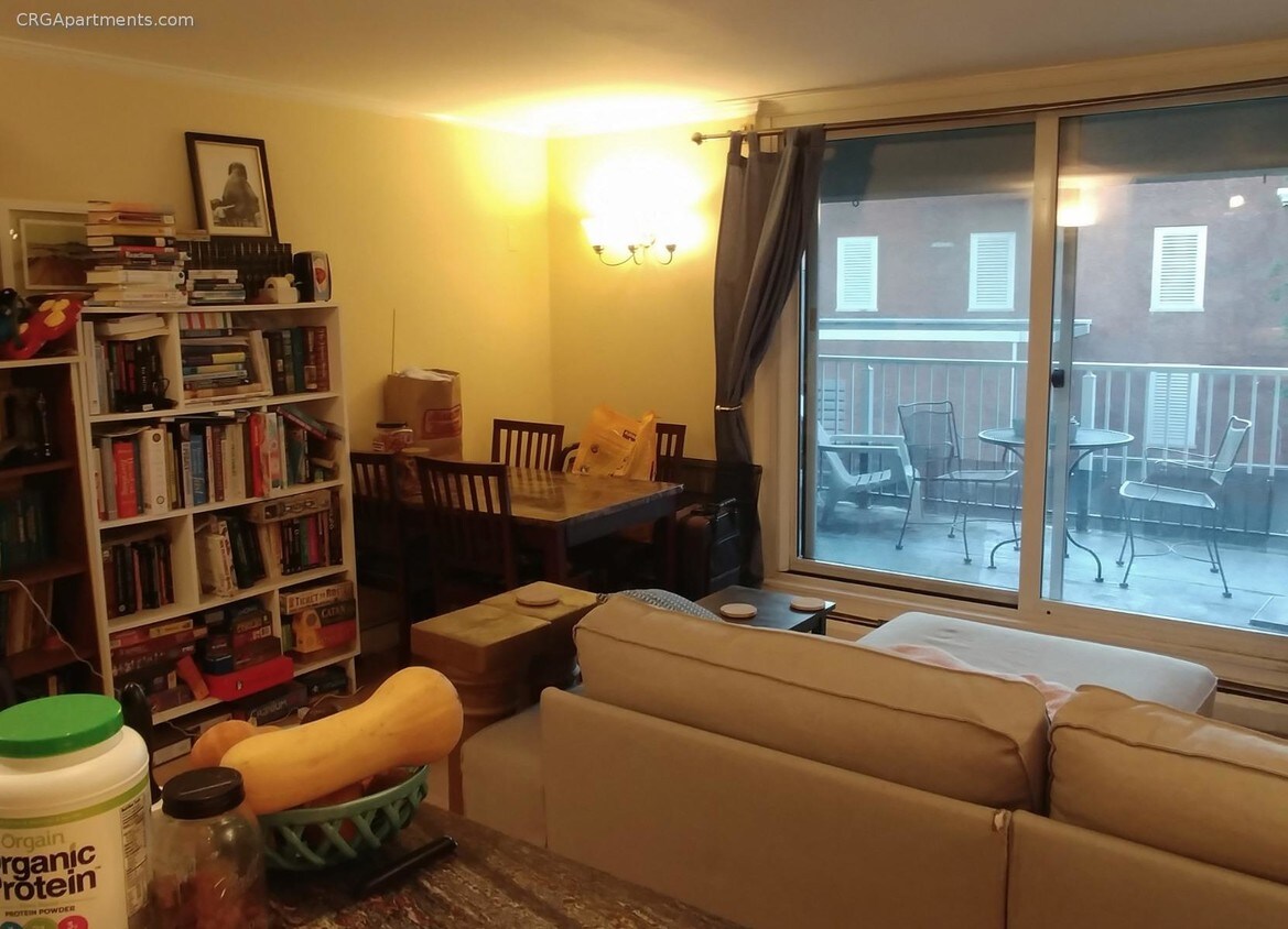 4 Trowbridge Pl, Cambridge, MA 02138 Apartments in Cambridge, MA