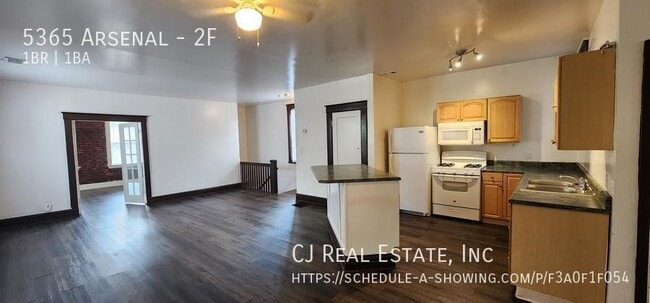 Building Photo - 5365 Arsenal-2F