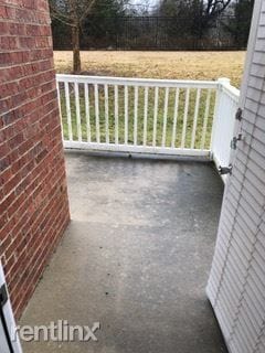 Building Photo - 2 br, 2.5 bath Townhome - 6102 Regency Ct