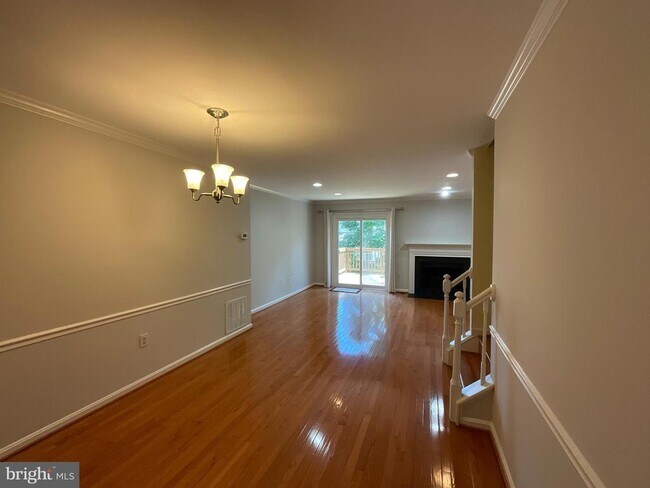 Building Photo - 2123 Hutchison Grove Ct