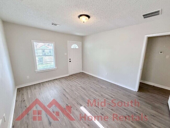 Foto del edificio - 2622 Whitman Ave