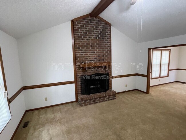 Building Photo - 101 Opossum Trot Ct