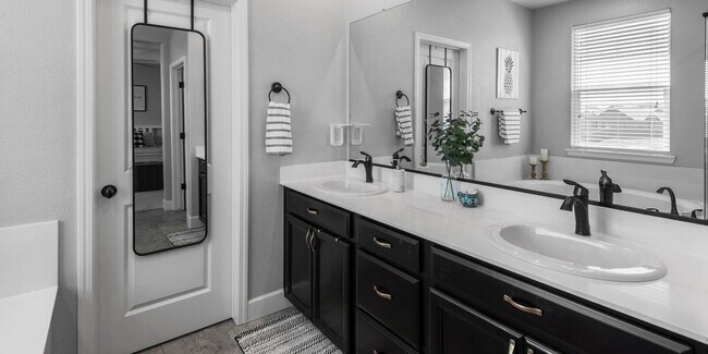 Building Photo - 4 Bedroom Rocklin Home with Greenbelt Views!