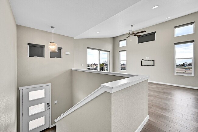 Foto del edificio - $2,095.95 2 Beds | 2 Bath, Single Family Home in Colorado Springs with Deck / Balcony!