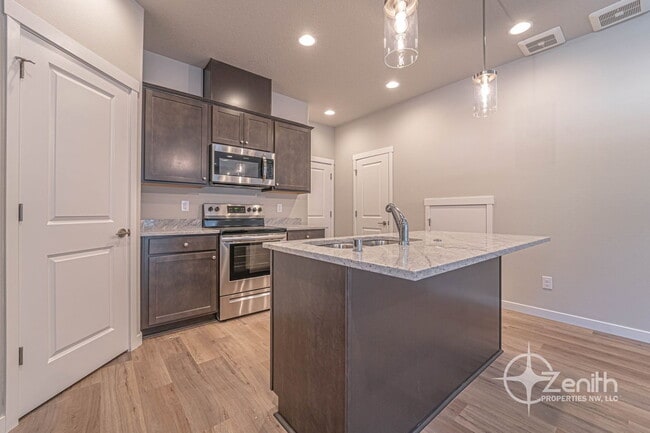 Photo - 4912 NE 2nd Ct Townhome