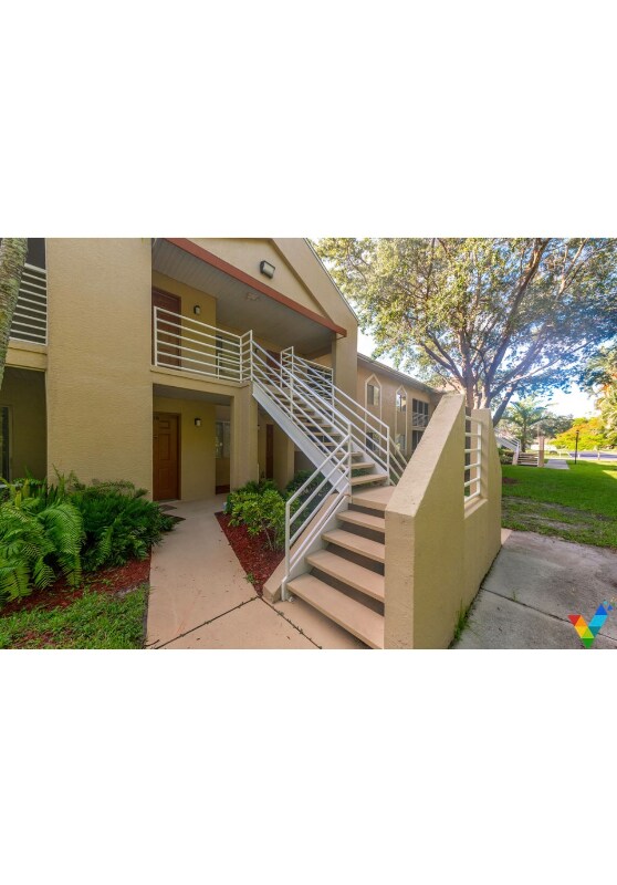 3180 Seasons Way Unit 915, Estero, FL 33928 Condo for Rent in Estero