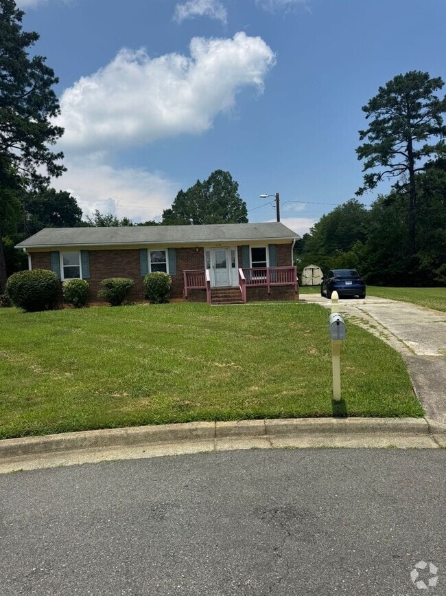 Building Photo - 4107 Eastwell Pl