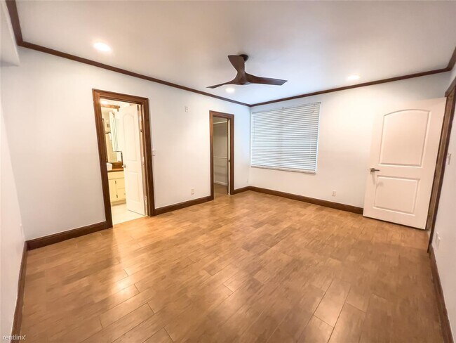 Building Photo - 3 br, 2 bath House - 1320 SW 18th Ave