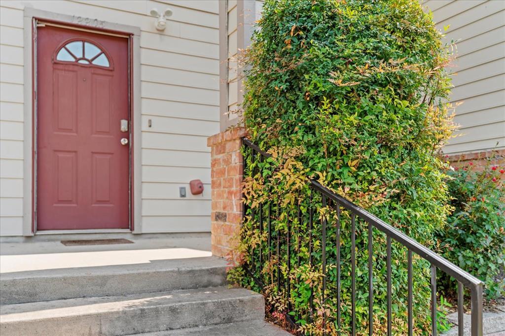 Primary Photo - 12185 Chelsea Glen Pl