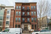 Primary Photo - 1027 Putnam Ave