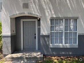Building Photo - 4356 S Kirkman Rd