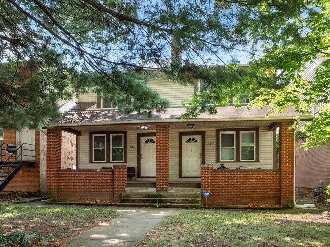 Foto del edificio - 385 E 13th Ave