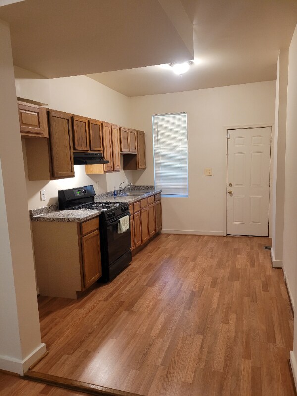 Building Photo - 1013 McKean Ave