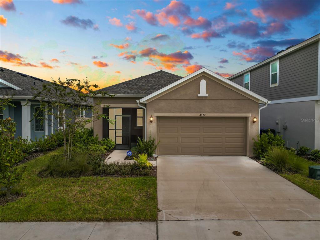 Foto principal - 6577 Great Bear Dr