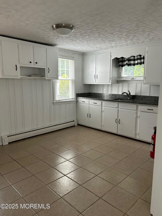 Foto del edificio - 485 Sycamore Ave