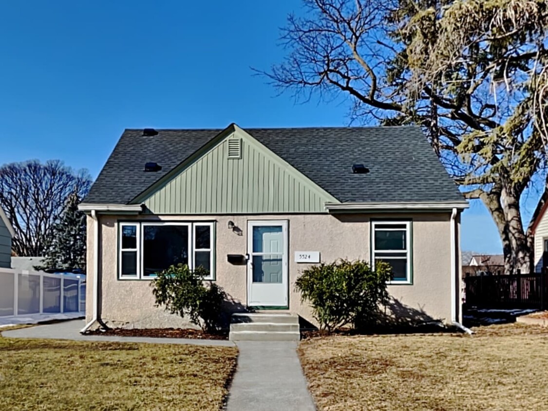 Primary Photo - 5524 Nokomis Ave