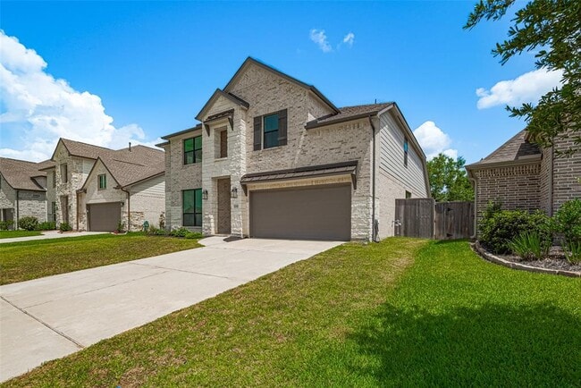 Building Photo - 23649 Silver Palm Trl