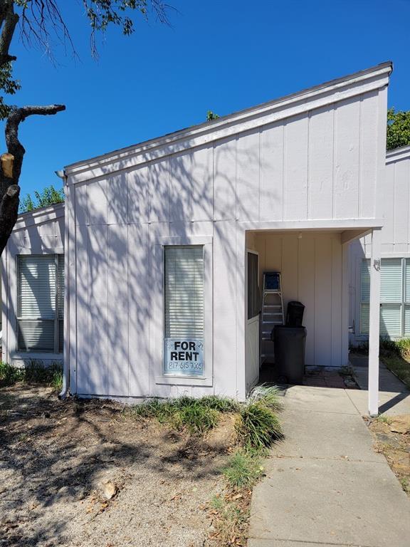 Building Photo - 1214 Runaway Bay Dr