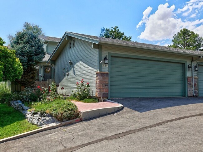 Building Photo - 4498 W Skye Dr
