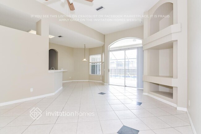 Foto del edificio - 18127 Sweet Jasmine Dr