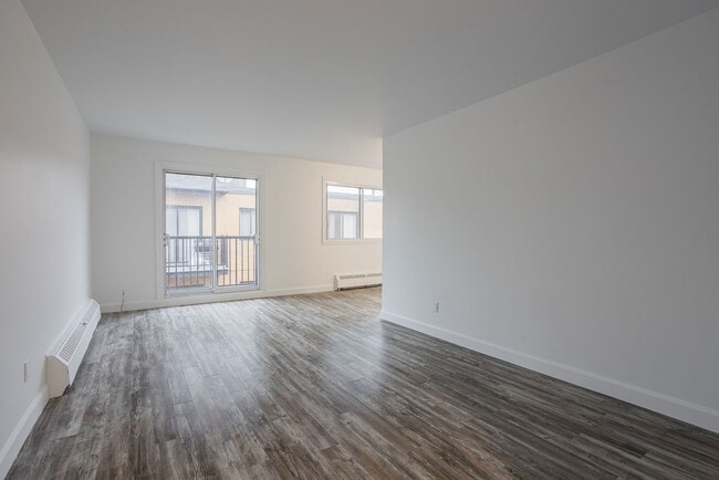 Photo du bâtiment - 1595-1635 Rue Dudemaine