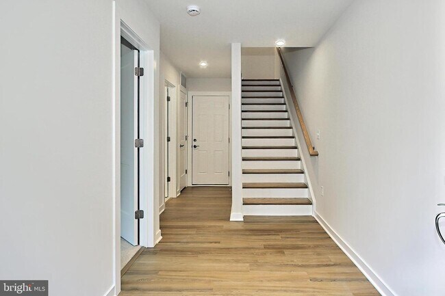 Building Photo - 14176 Gypsum Lp