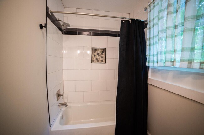 Foto del edificio - 801 E Marion St