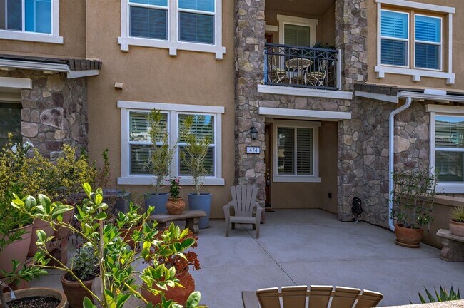 Building Photo - 474 Prosperity Dr