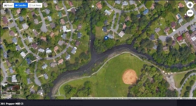 Aerial view showing surroundings and neighborhood. Property is on a quiet street with minimal traffic. - 301 Pepper Mill Ct House