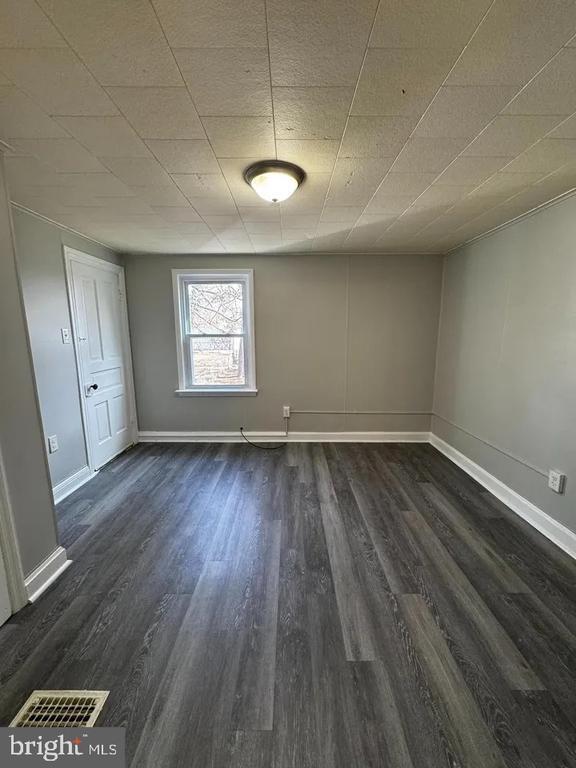 Foto del edificio - 254 S Potomac St