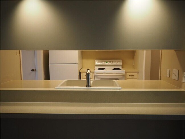 Foto del edificio - 2316 Enfield Rd