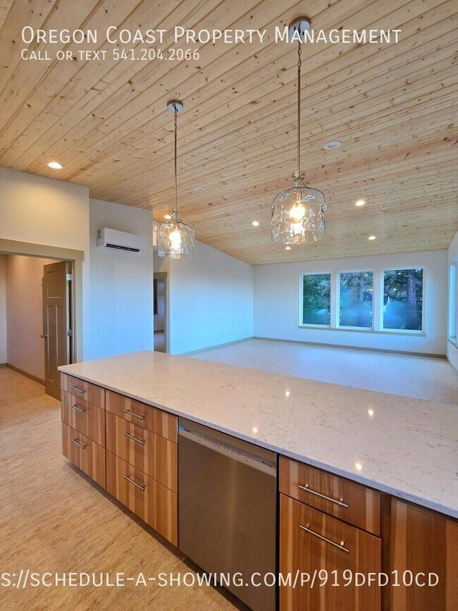 Foto del edificio - 471 Overlook Dr