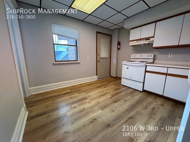Foto del edificio - 2106 W 3rd St