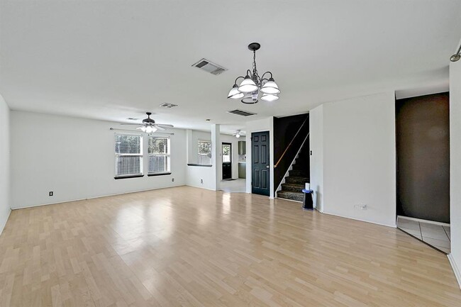 Building Photo - 102 Cannery Cove