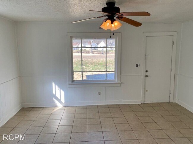 Building Photo - 2 br, 1 bath House - 4013 9th Avenue