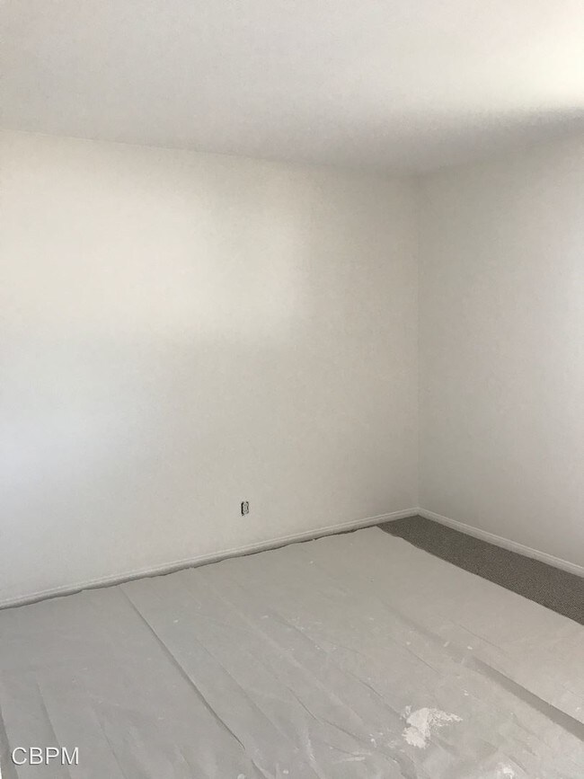 Building Photo - 3 br, 2 bath House - 523 Wendy Drive