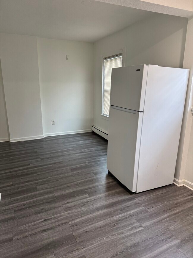 Foto del edificio - 666 Main St