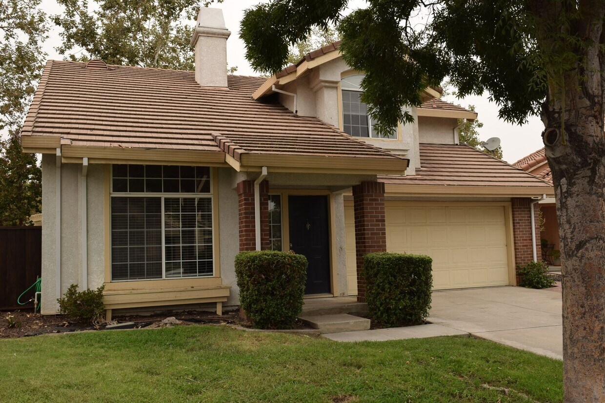 Tracy Home Available for Rent - Tracy Home  Available for Rent