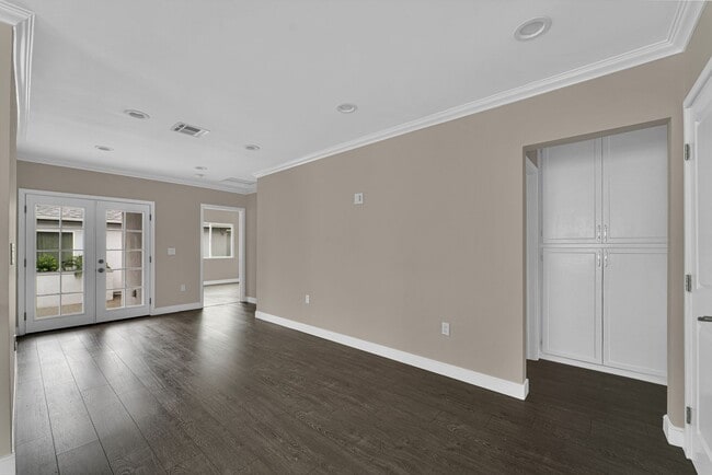 Foto del edificio - 7237 Tujunga Ave